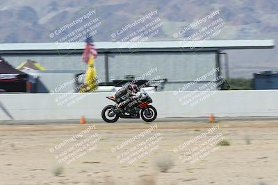 media/Oct-05-2025-CVMA (Sun) [[beeef4f201]]/Race 10-Formula Lightweight Twins Shootout/